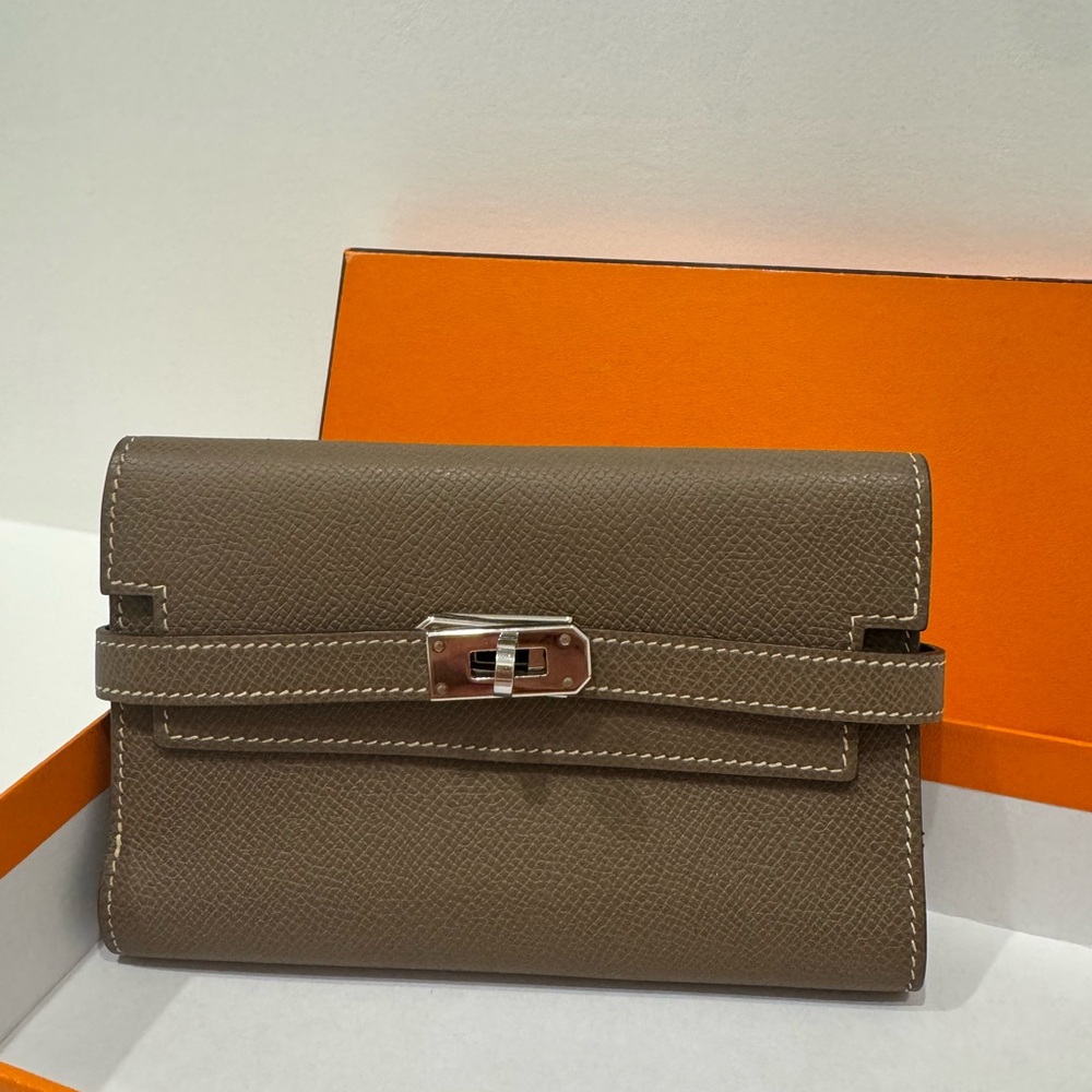 Hermes Kelly Wallet Etoupe PHW